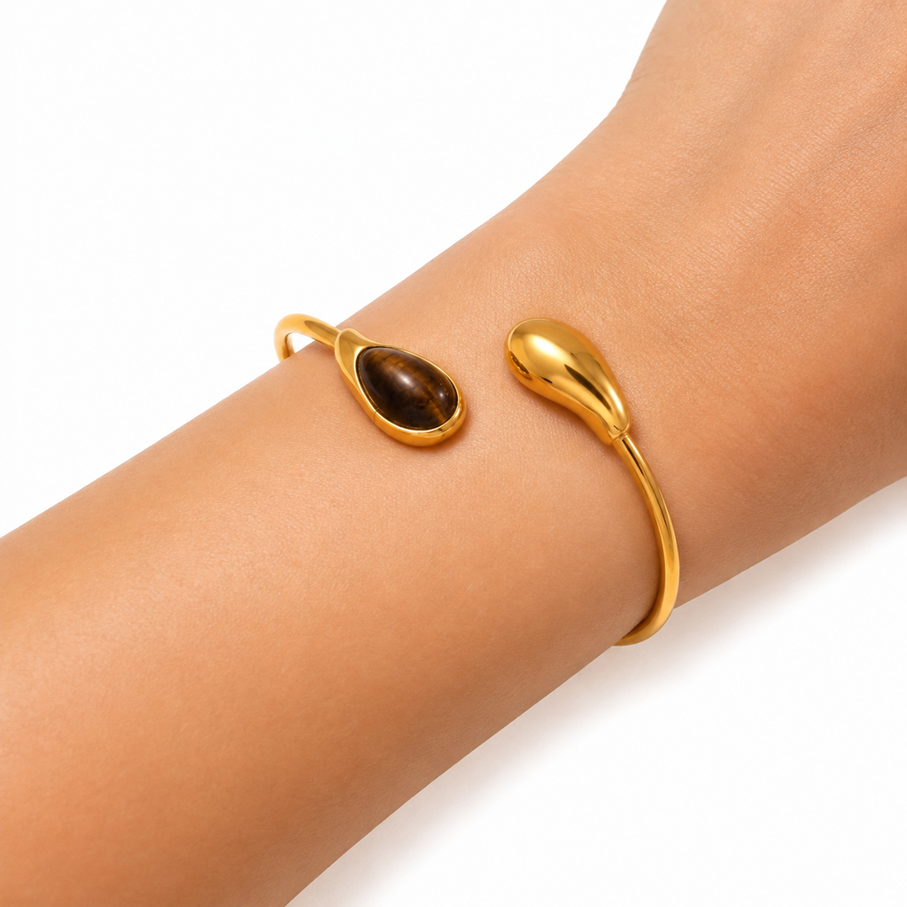 Tiger Eye Teardrop Armlet model image