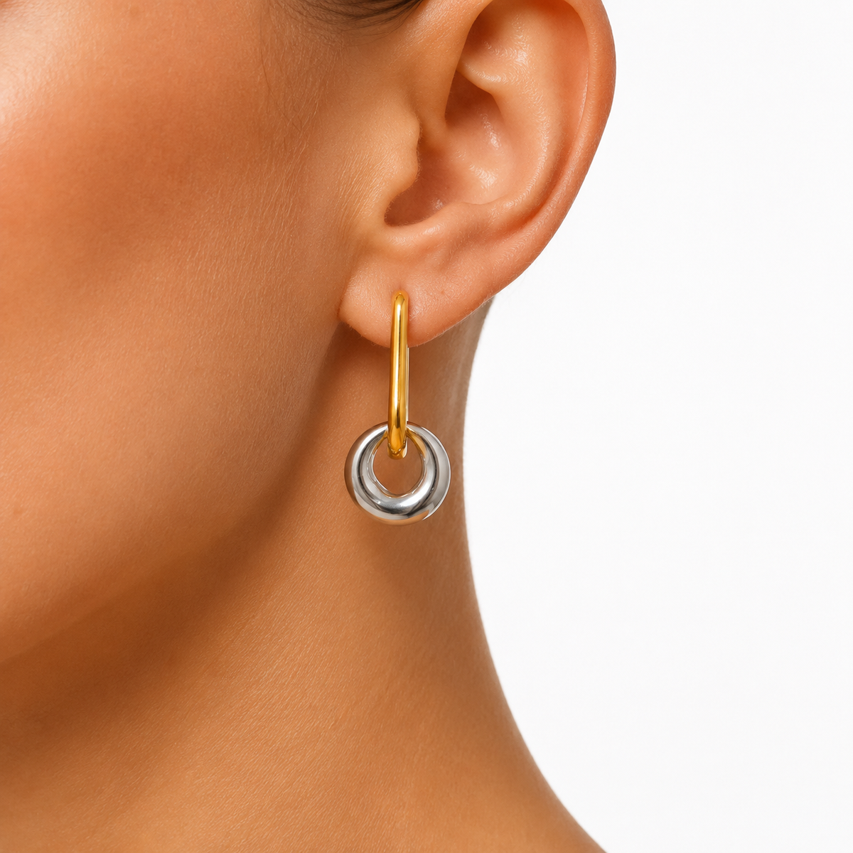 Two-Tone Drop Link Earrings model image