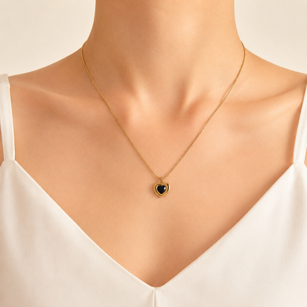 Black Heart Pendant Necklace model image