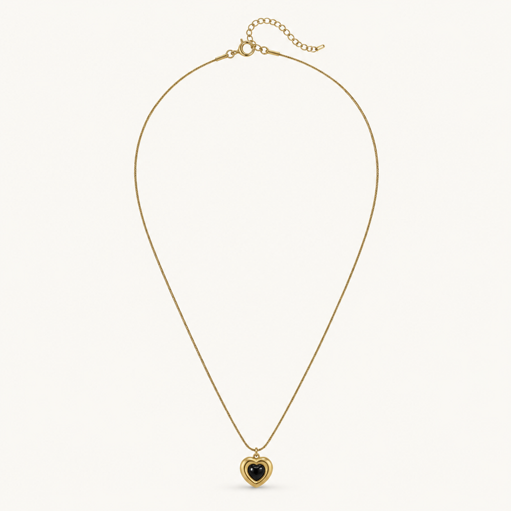 Black Heart Pendant Necklace product image