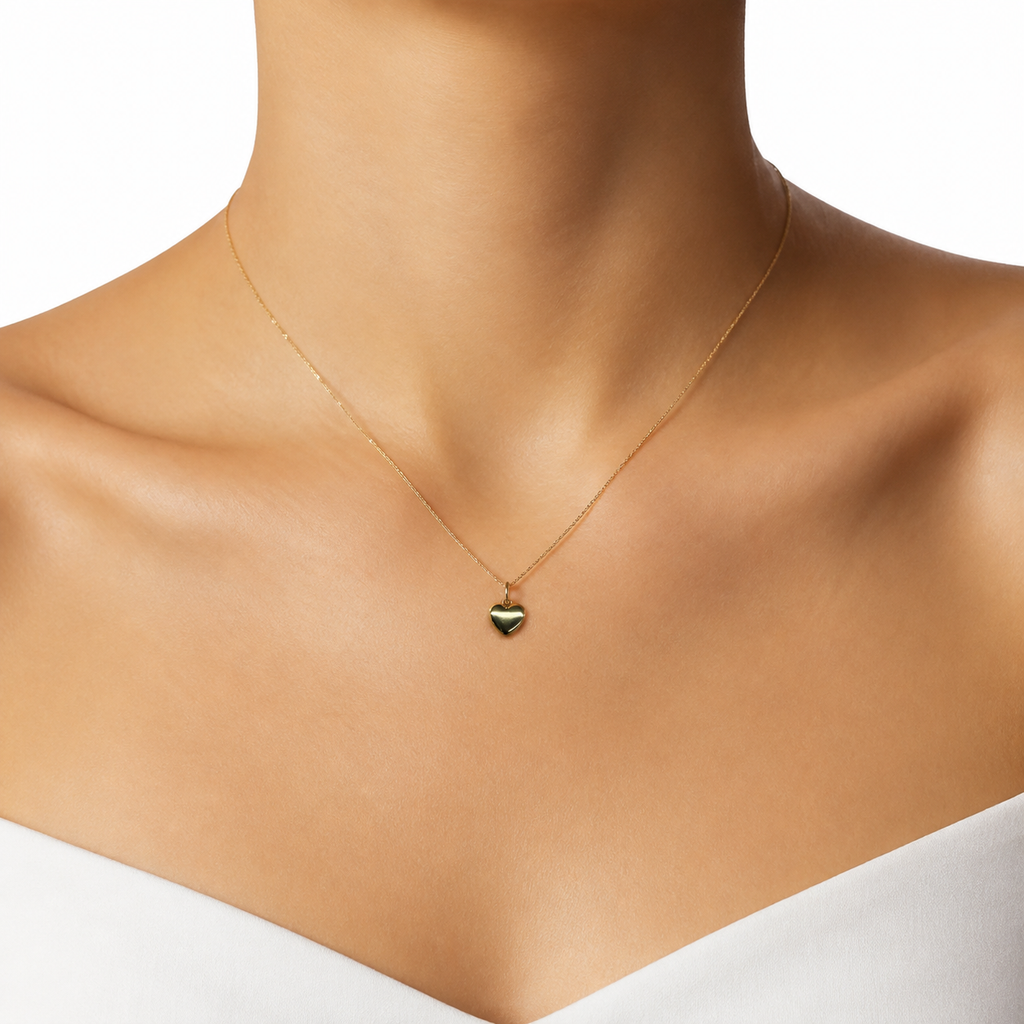 Classic Puffy Heart Pendant model image