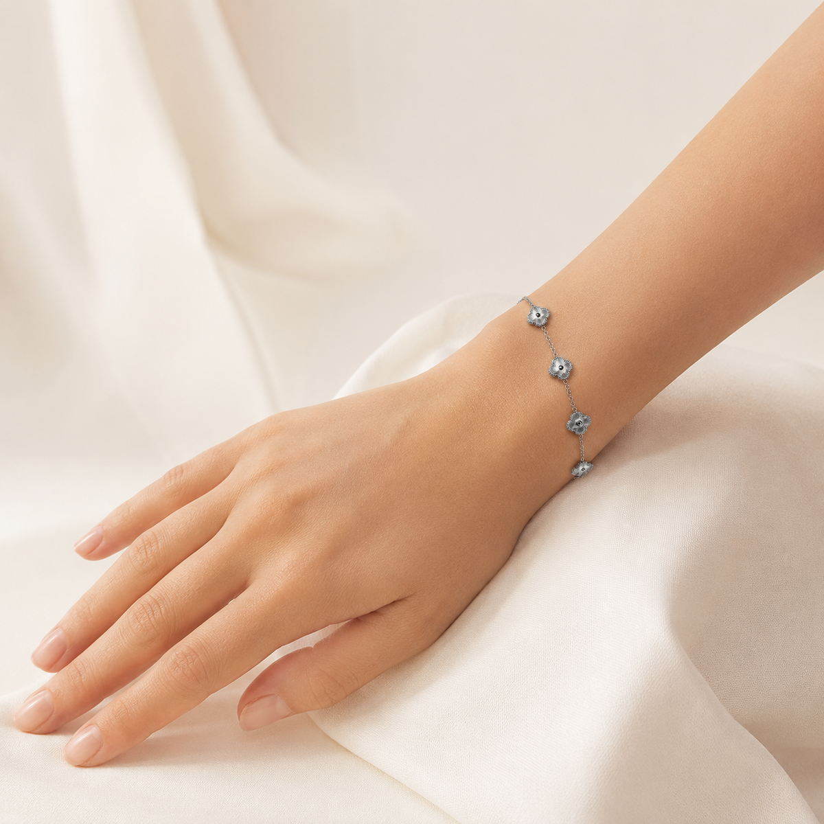 Silver Clover Station Necklace model image
